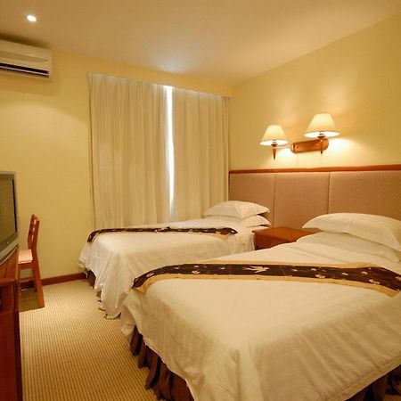 لاهاد داتو Asia Hotel المظهر الخارجي الصورة